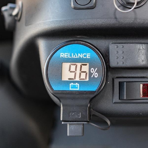 48V Solid State Battery Meter & USB Charger by Reliance – Advanced Accuracy & Smart Charging